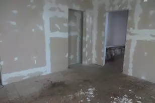 527 E Chelten Ave, Philadelphia, PA 19144 - Photo 6