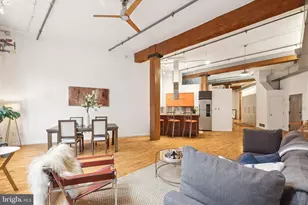 428 N 13th St, Philadelphia, PA 19123 - Photo 26