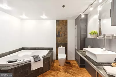 428 N 13th Street #3E, Philadelphia, PA 19123 - Photo 8