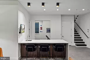 1646 Carlton St, Philadelphia, PA 19103 - Photo 54