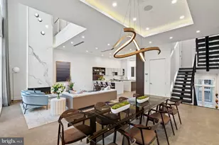 1646 Carlton St, Philadelphia, PA 19103 - Photo 8