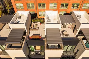 1646 Carlton St, Philadelphia, PA 19103 - Photo 58