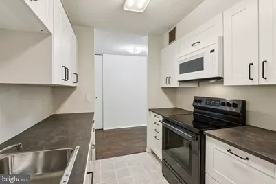 1420 Locust Street #7O, Philadelphia, PA 19102 - Photo 12