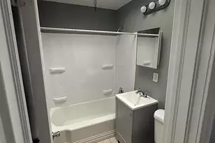 1828 W Eleanor St, Philadelphia, PA 19141 - Photo 4