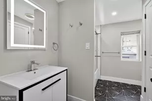 2467 Amber St, Philadelphia, PA 19125 - Photo 16