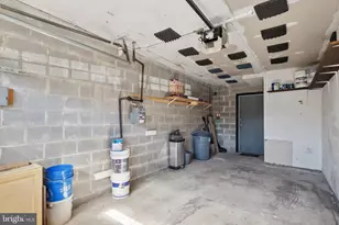 1723 Fitzwater St, Philadelphia, PA 19146 - Photo 30