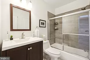 1723 Fitzwater St, Philadelphia, PA 19146 - Photo 22