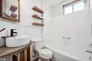 2982 Cedar St, Philadelphia, PA 19134 - Photo 18