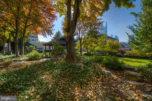 2001 Hamilton St, Philadelphia, PA 19130 - Photo 18