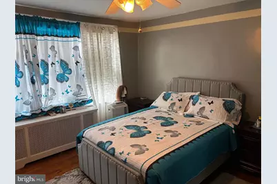 7137 Lawndale Avenue, Philadelphia, PA 19111 - Photo 12