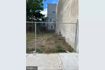 1332 N Hollywood Street, Philadelphia, PA 19121 - Photo 2