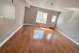 615 N 11th St, Philadelphia, PA 19123 - Photo 4