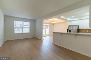 3217 Davinci Dr, Philadelphia, PA 19145 - Photo 18