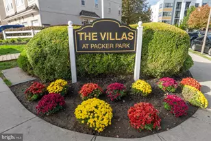 3217 Davinci Dr, Philadelphia, PA 19145 - Photo 2