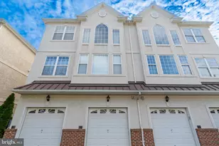 3217 Davinci Dr, Philadelphia, PA 19145 - Photo 6