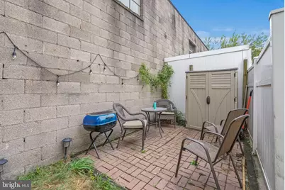 1037 Crease Street, Philadelphia, PA 19125 - Photo 36