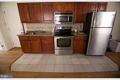 1522 N 17th Street #2, Philadelphia, PA 19121 - Photo 2
