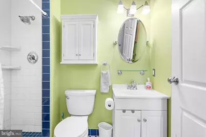 315 New Street #412, Philadelphia, PA 19106 - Photo 18