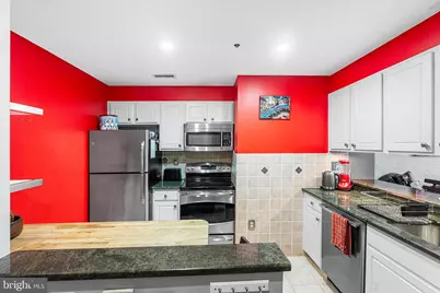 315 New Street #412, Philadelphia, PA 19106 - Photo 6