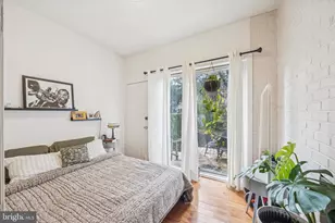 142 N 21st St, Philadelphia, PA 19103 - Photo 6