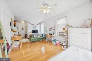 142 N 21st St, Philadelphia, PA 19103 - Photo 22