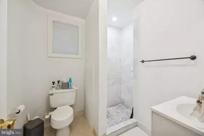 142 N 21st Street, Philadelphia, PA 19103 - Photo 8