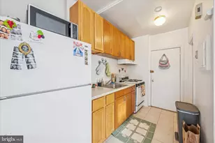 142 N 21st St, Philadelphia, PA 19103 - Photo 20
