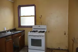 1781 S 65th St, Philadelphia, PA 19142 - Photo 12