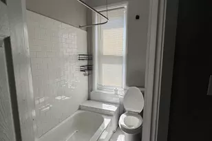 1429 N Hollywood St, Philadelphia, PA 19121 - Photo 8