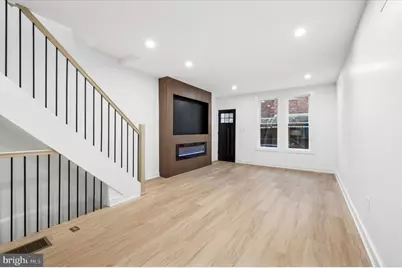 2334 S Warnock Street, Philadelphia, PA 19148 - Photo 4