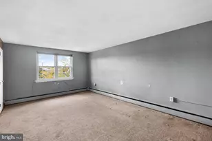 5819 Harbison Ave, Philadelphia, PA 19135 - Photo 8