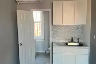 2122 W Estaugh St, Philadelphia, PA 19140 - Photo 2