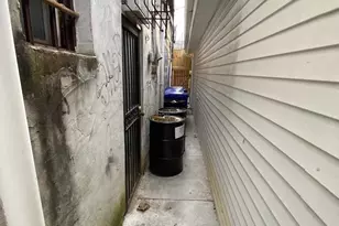 2108 S 7th St, Philadelphia, PA 19148 - Photo 44