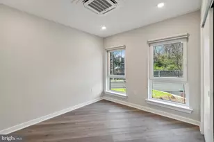 3449 Scotts Ln, Philadelphia, PA 19129 - Photo 4