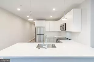 3449 Scotts Ln, Philadelphia, PA 19129 - Photo 6