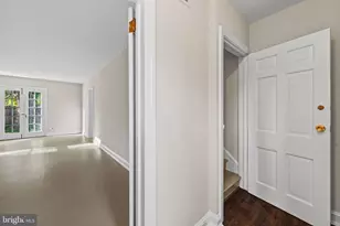 715 E Dorset St, Philadelphia, PA 19119 - Photo 34