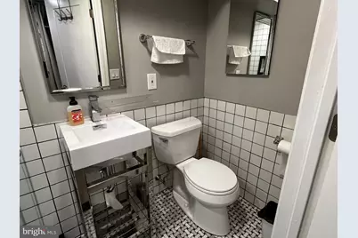 2423 W Seybert Street, Philadelphia, PA 19121 - Photo 14