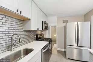 614 Wises Mill Rd, Philadelphia, PA 19128 - Photo 10