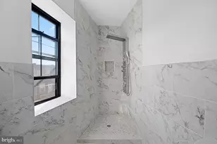 2320 McClellan St, Philadelphia, PA 19145 - Photo 8