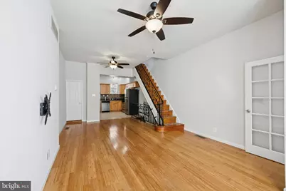 2142 S Hicks Street, Philadelphia, PA 19145 - Photo 4