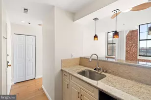 315 New St, Philadelphia, PA 19106 - Photo 14