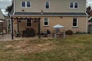 1917 Griffith St, Philadelphia, PA 19111 - Photo 4