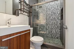 808 N 4th St, Philadelphia, PA 19123 - Photo 6