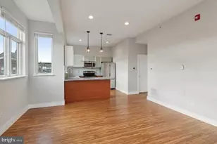 808 N 4th St, Philadelphia, PA 19123 - Photo 4