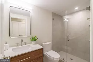 2104 Naudain St, Philadelphia, PA 19146 - Photo 44