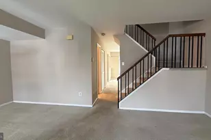 10123 Alexandra Ln, Philadelphia, PA 19116 - Photo 4