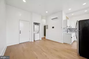 1637 W Girard Ave, Philadelphia, PA 19130 - Photo 6