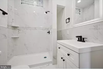 1637 W Girard Avenue #3, Philadelphia, PA 19130 - Photo 4