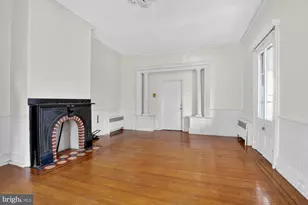 350 Green Ln, Philadelphia, PA 19128 - Photo 36