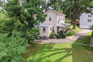 350 Green Ln, Philadelphia, PA 19128 - Photo 4